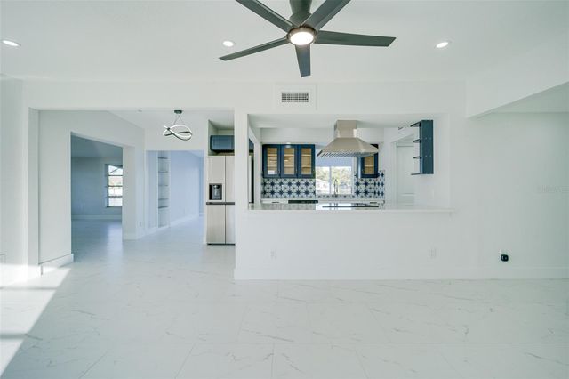 217 W TARPON BOULEVARD NW, Port Charlotte, FL 33952