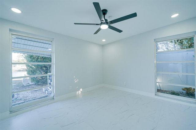 217 W TARPON BOULEVARD NW, Port Charlotte, FL 33952