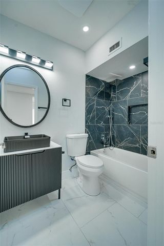 217 W TARPON BOULEVARD NW, Port Charlotte, FL 33952