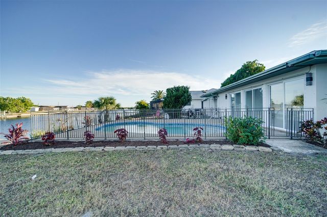 217 W TARPON BOULEVARD NW, Port Charlotte, FL 33952