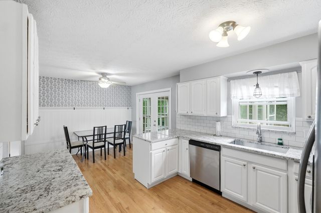 14 Hillside Avenue, Wilder, KY 41071