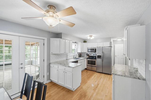 14 Hillside Avenue, Wilder, KY 41071