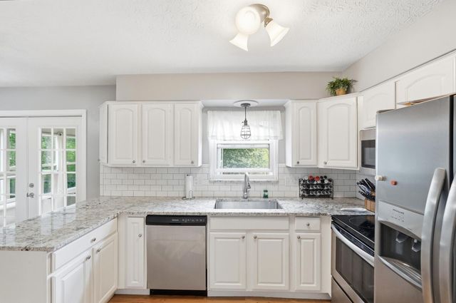 14 Hillside Avenue, Wilder, KY 41071
