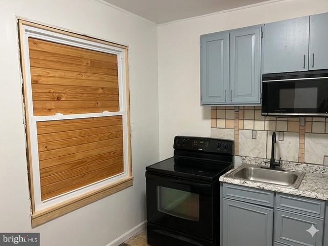 3426 CRYSTAL ST, Philadelphia, PA 19134