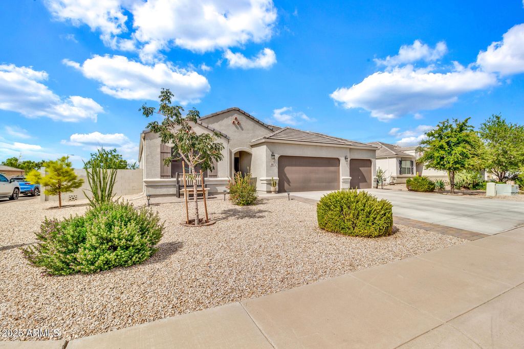 11262 E SUNFLOWER Court, Florence, AZ 85132