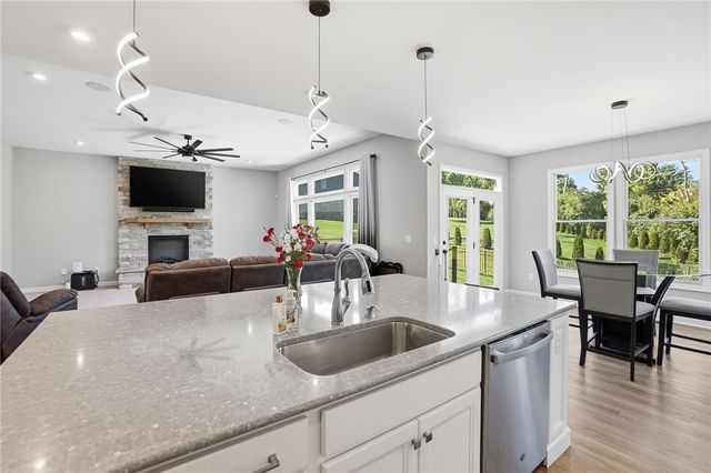2731 Bent Grass Drive, Beavercreek, OH 45431