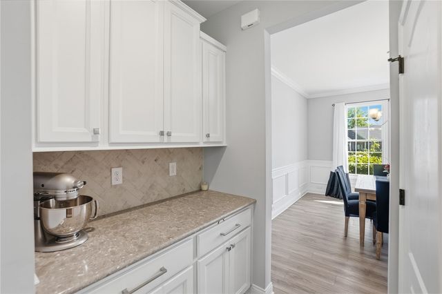 2731 Bent Grass Drive, Beavercreek, OH 45431