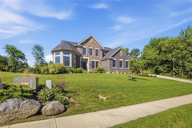 2731 Bent Grass Drive, Beavercreek, OH 45431