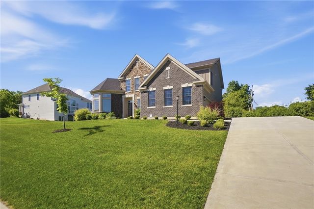 2731 Bent Grass Drive, Beavercreek, OH 45431