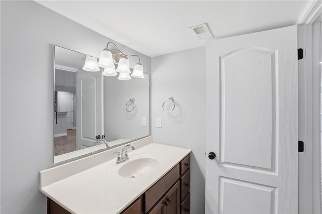 2731 Bent Grass Drive, Beavercreek, OH 45431