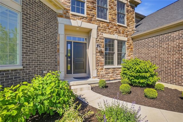 2731 Bent Grass Drive, Beavercreek, OH 45431