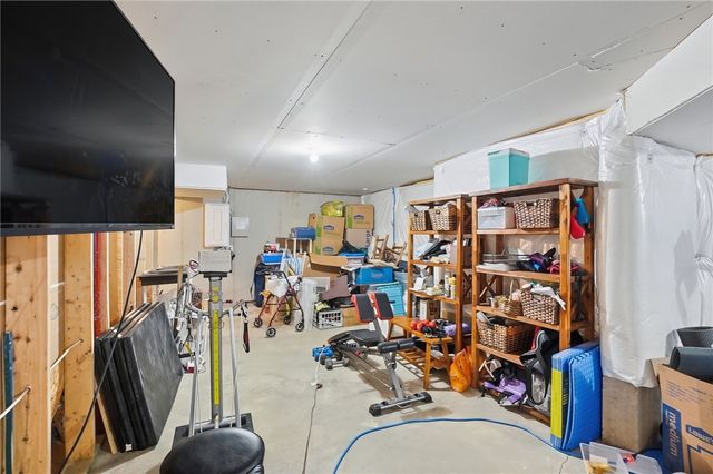 2731 Bent Grass Drive, Beavercreek, OH 45431
