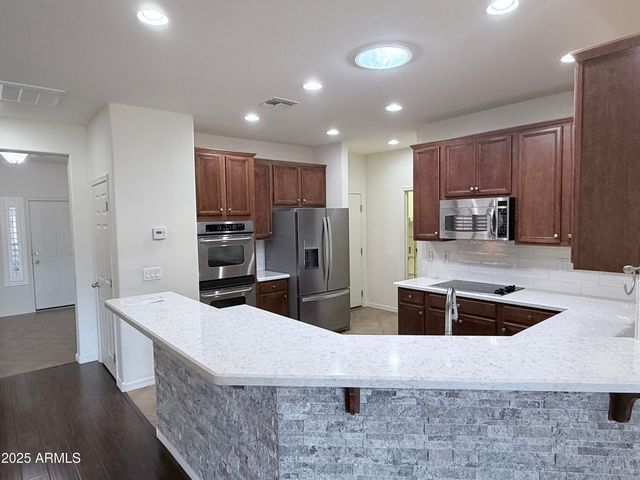 16549 W Rowel Road, Surprise, AZ 85387