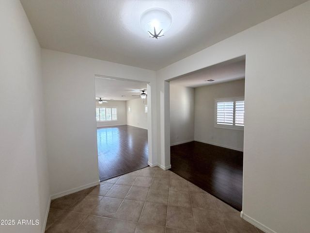 16549 W Rowel Road, Surprise, AZ 85387