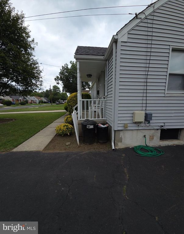 8 STRATFORD AVE, EWING TWP, NJ 08618 — photo 4