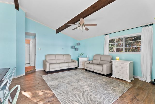 3096 Renee Drive, Chandler, TX 75758