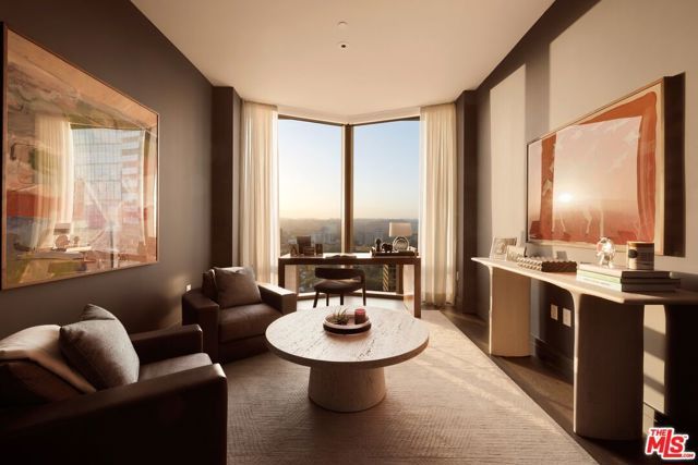 211 W Elm Court 28A, Los Angeles, CA 90067
