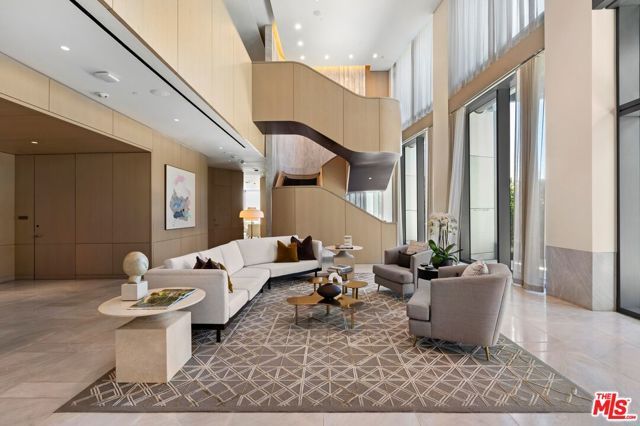 211 W Elm Court 28A, Los Angeles, CA 90067