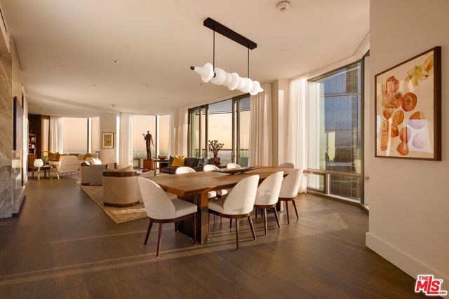 211 W Elm Court 28A, Los Angeles, CA 90067