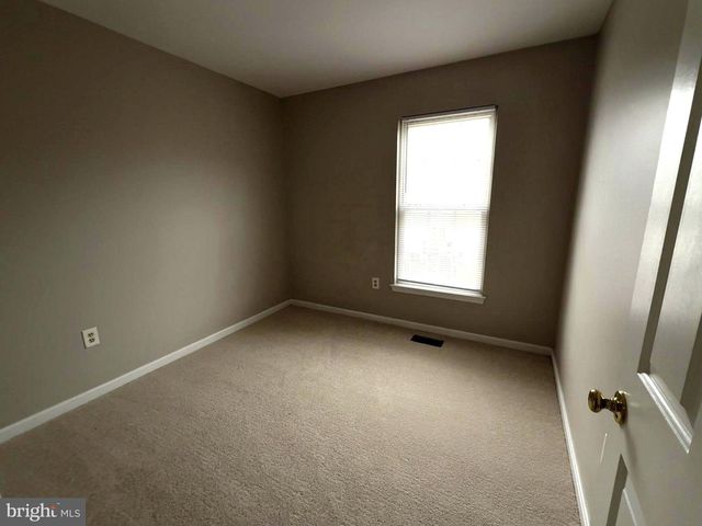 12730 NETTLECREEK PL, Woodbridge, VA 22192