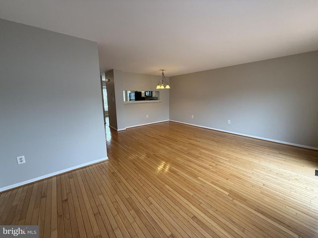 12730 NETTLECREEK PL, Woodbridge, VA 22192