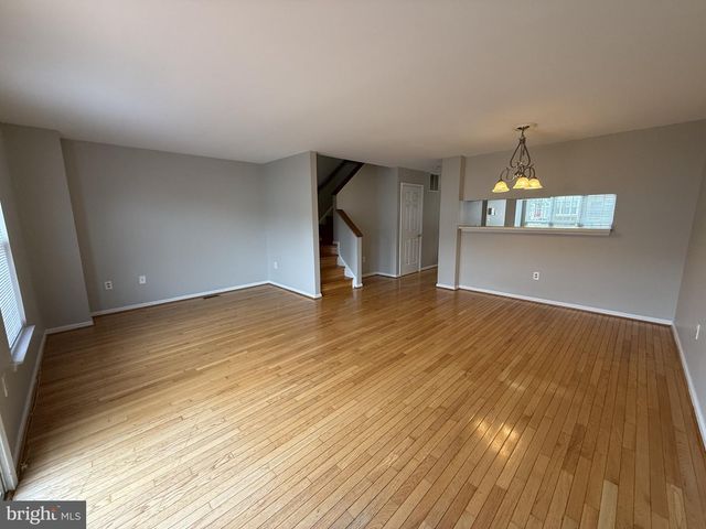 12730 NETTLECREEK PL, Woodbridge, VA 22192