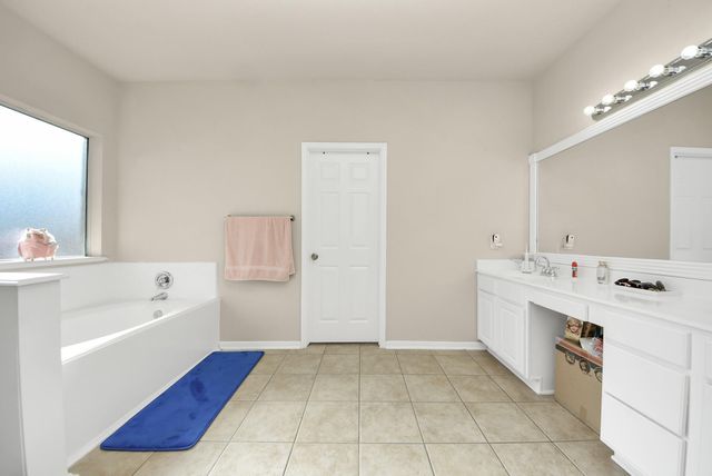 18715 Keystone Oak Street, Houston, TX 77084