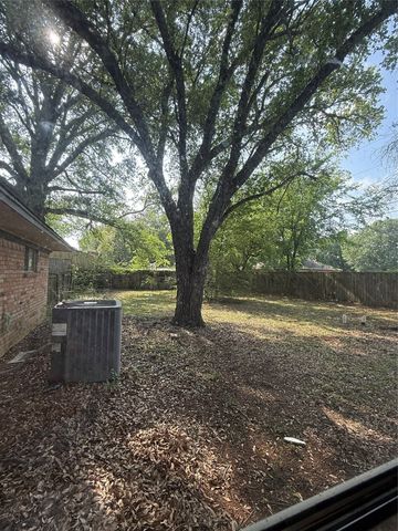 294 Washington Street, Van, TX 75790