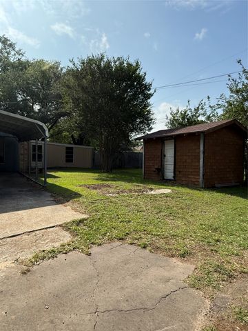 294 Washington Street, Van, TX 75790