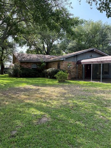 294 Washington Street, Van, TX 75790