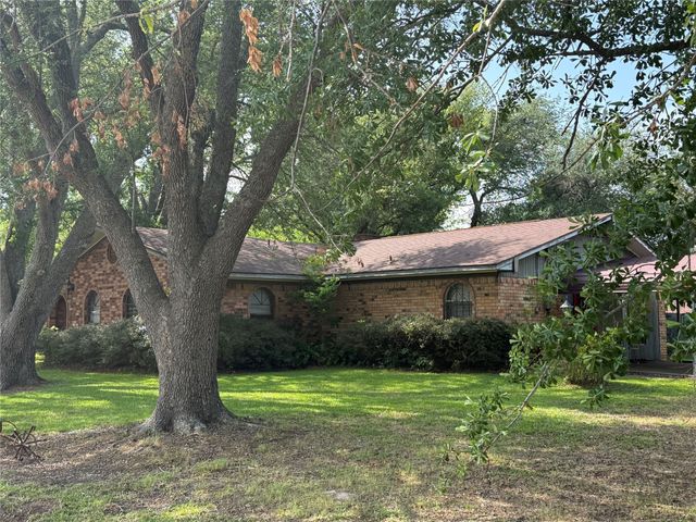294 Washington Street, Van, TX 75790
