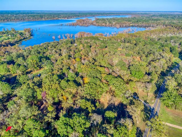 314 Dilly Road, Mooringsport, LA 71060