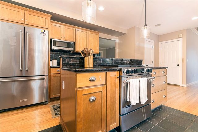 662 Rose Hill Road, South Kingstown, RI 02879