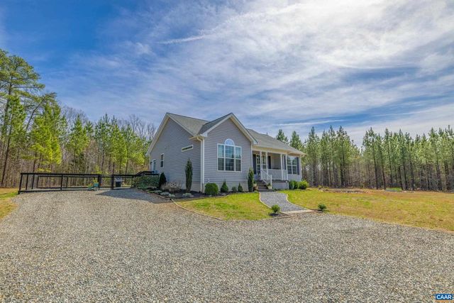 1340 ROUNDABOUT RD, Louisa, VA 23093