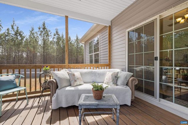 1340 ROUNDABOUT RD, Louisa, VA 23093