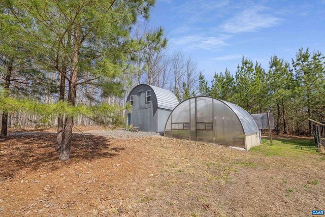 1340 ROUNDABOUT RD, Louisa, VA 23093