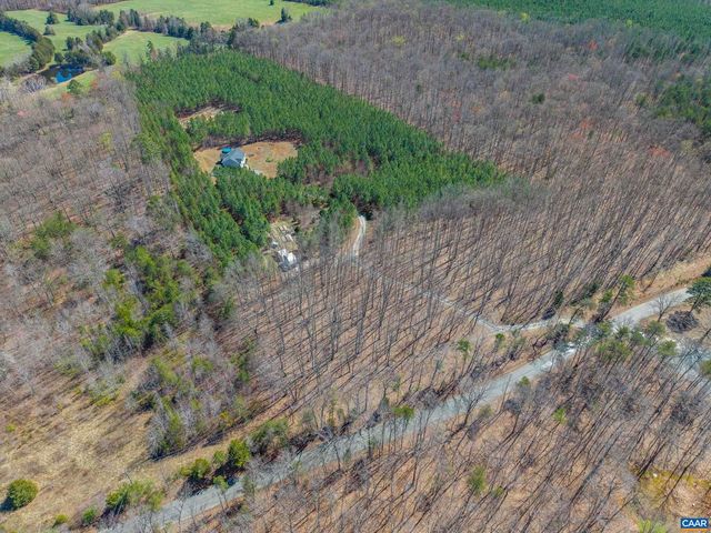 1340 ROUNDABOUT RD, Louisa, VA 23093