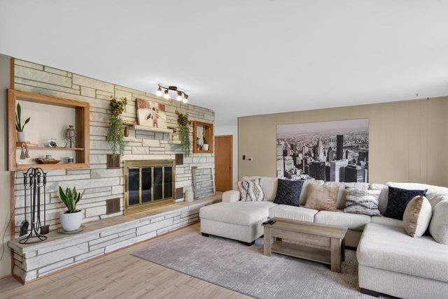 841 7th AVENUE, West Bend, WI 53095