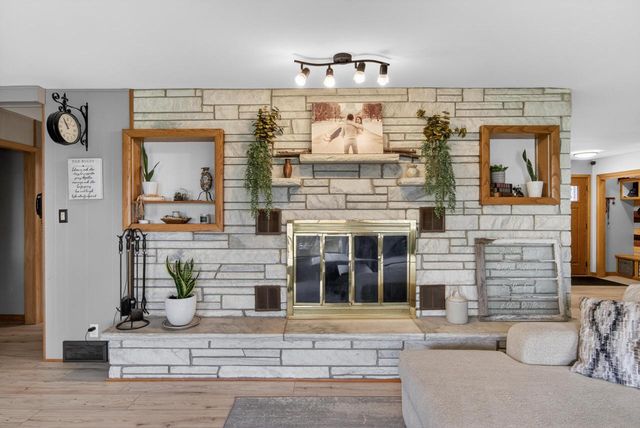 841 7th AVENUE, West Bend, WI 53095