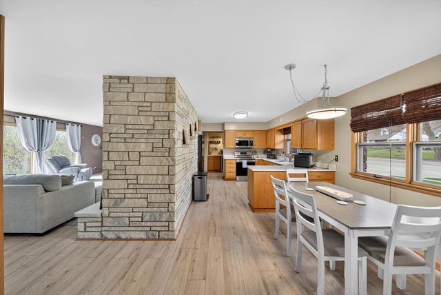 841 7th AVENUE, West Bend, WI 53095