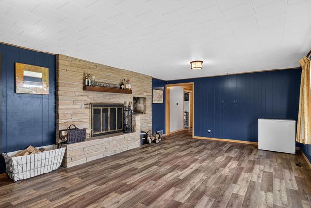 841 7th AVENUE, West Bend, WI 53095