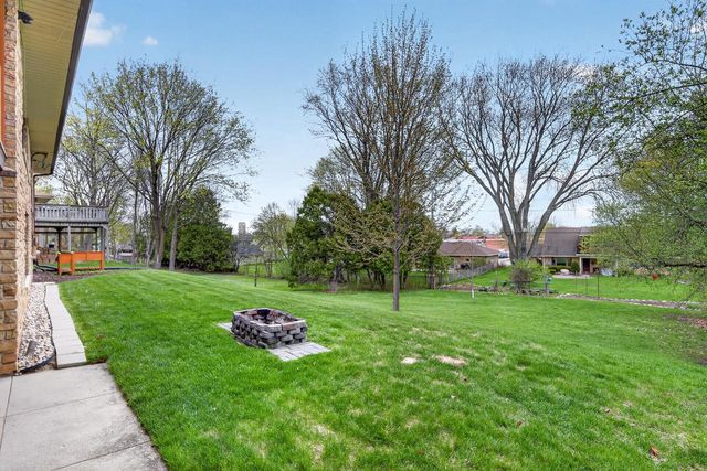 841 7th AVENUE, West Bend, WI 53095