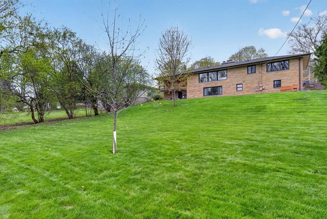 841 7th AVENUE, West Bend, WI 53095