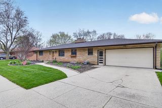 841 7th AVENUE, West Bend, WI 53095