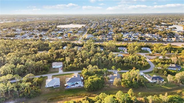 000 SAWYER CIRCLE, North Port, FL 34288