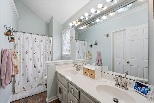 9735 NW 87th Terrace, Kansas City, MO 64153