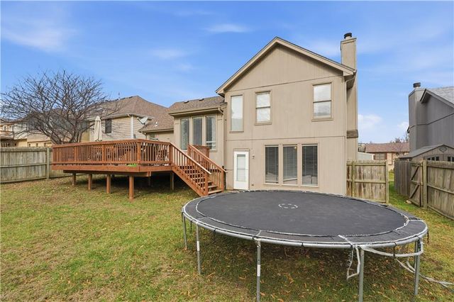 9735 NW 87th Terrace, Kansas City, MO 64153