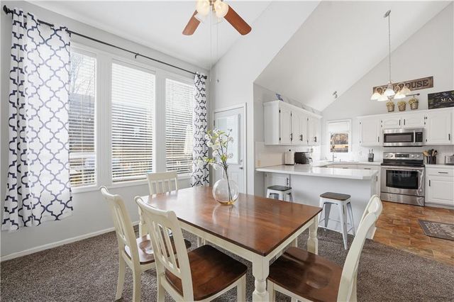 9735 NW 87th Terrace, Kansas City, MO 64153