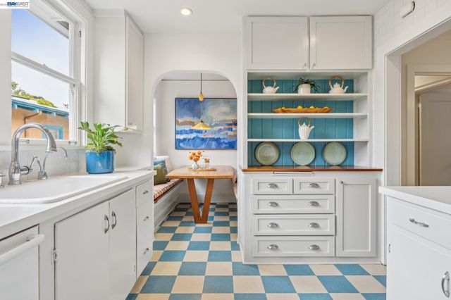 847 PERALTA AVENUE, Berkeley, CA 94707