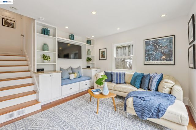 847 PERALTA AVENUE, Berkeley, CA 94707